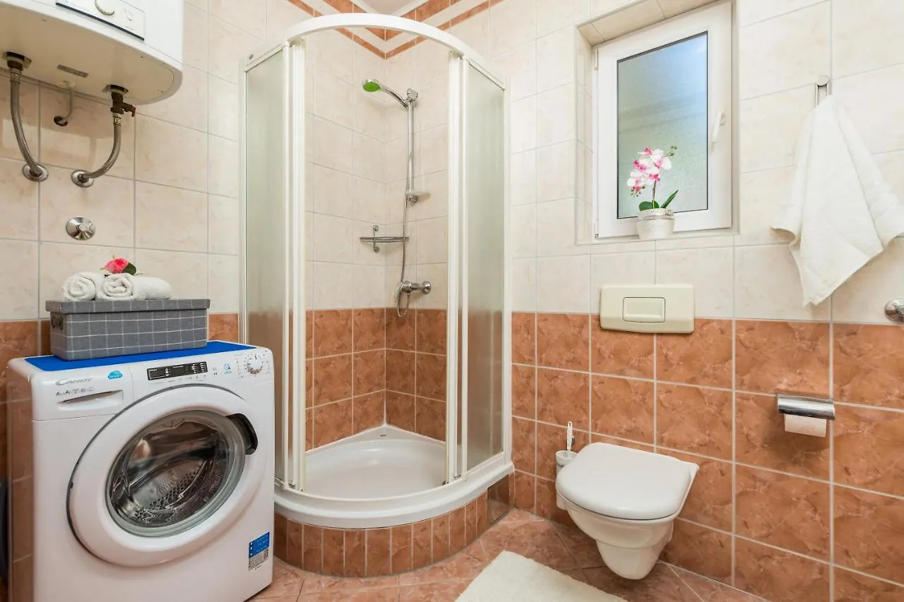 Light Summer Apartment With A Swimming Pool Opatija Chorvatsko